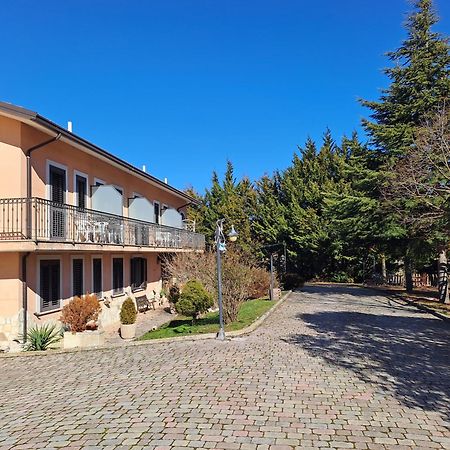 Hotel La Loggia Castel di Sangro Kültér fotó