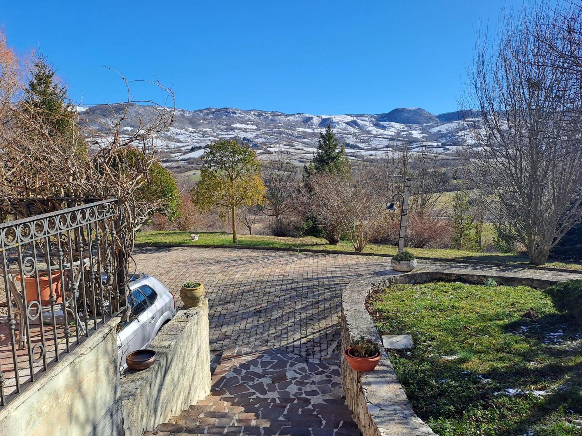 Hotel La Loggia Castel di Sangro Kültér fotó